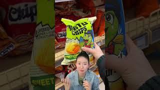 How to shop at a Korean grocery store - Pt.4 snacks! #hmart #koreanfood #koreanculture #asianfood