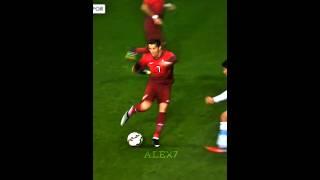 Ronaldo skills  #ronaldo #football #edit #skills #cr7 #cristianoronaldo #vairalvideo #vairalshort