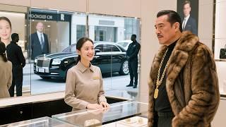 土豪瞧不起賣貨員，卻不知她是億萬總裁女友，整個商場都是她家的！