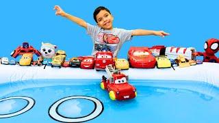 PLAYING WITH DISNEY PIXAR CARS, LIGHTNING MCQUEEN, TOW MATER, DISNEY CARS TOYS, TOY CARS, CARS MOVIE