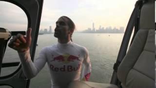 Cliff diver takes 'leap of freedom' in front of Statue of Liberty