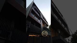 Luxury Corner 350 Yards Floor in Defence Colony - South Delhi Floors