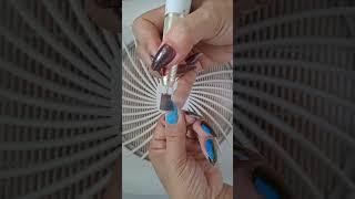 How to Remove Gel Polish withOut Gel Polish Remover to Avoid Gel Polish Remover Allergy #shorts