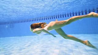 Swimming Underwater like a Pro | Aqua Woman