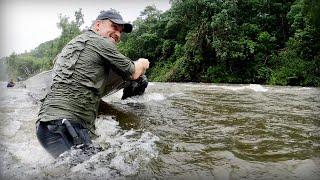 ON TRAVERSE DES RAPIDES MORTELS - Cyril Chauquet