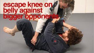 Knee On Belly Escape (Effective Vs Larger Opponents)