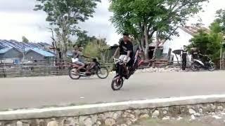 Atambua Freestyle stoppie (imam arifin and gusti bria)