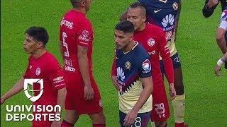 Bruno Valdez es expulsado y hay manotazos entre Diablos y Águilas