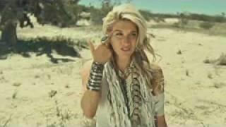 Kesha   Your love is my drug (OFFICIAL MUSIC VIDEO) 2010