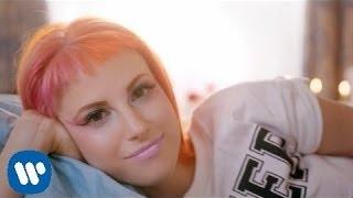 Paramore: Still Into You [OFFICIAL VIDEO]