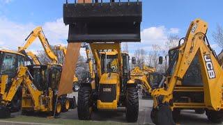 JCB 4CX Pro Backhoe Loader (2023) Exterior and Interior