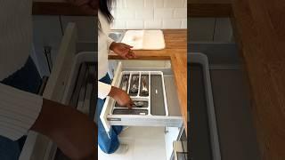 Moving Vlog 2: Kitchen drawer organisation in a new home. #kitchendrawer #kitchenorganization