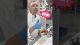 Сначала идёт колбаса. Всё остальное — как получится. #пицца #колбаса #история #графевграф