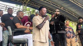 TALK OF THE TOWN! KING SAHEED OSUPA & TAIYE CURRENCY ON STAGE AT YINKA AYEFELE CHILDREN’S DAY PARTY