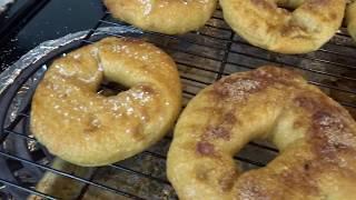 New York Style Bagels, Baking