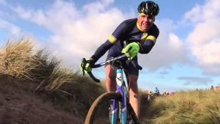 Scottish Cyclocross Championships 2015 W/J/Vet50 Men. Irvine.(highlights)