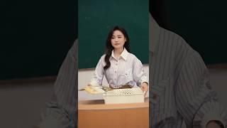 Is Kaya capable of teaching 8th-grade students?