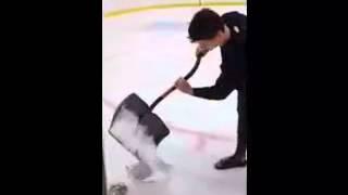 Torey Krug does the ice bucket challenge