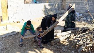 Trying to build a hut: cooperation and cooperation of neighbors