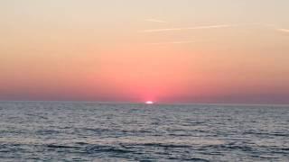 Longboat Key, Sunset, Moon Rise. All in one minute.