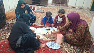 Being displaced in the storm and Amina's family taking refuge with the people of the neighborhood