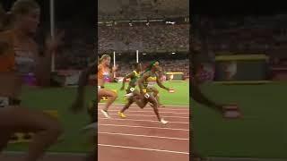 Shelly-Ann Fraser-Pryce beats Dafne Schippers to world title #shorts #track