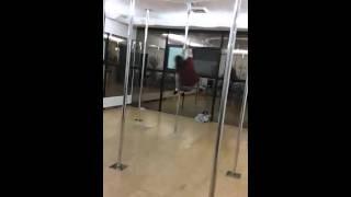 Monse Blanco, pole dance