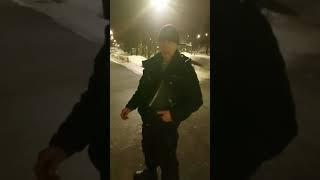 Охраник пьяный требовал деньги или грозился убить собаку щенка