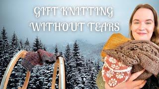 Let's plan our Christmas knits together! (& FREE patterns)