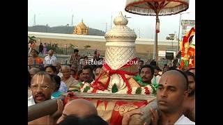 Gali Janardhana Reddy Diamond-studded crown for the Tirumala temple exclusive complete video