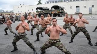 Les HAKA monstrueux des militaires !