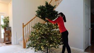 How to Set Up Your Hammacher Schlemmer Christmas Tree with Pole Connect Technology