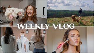 WEEKLY VLOG | decorating dilemmas, LOTS of makeup therapy & a very fun shoot!!