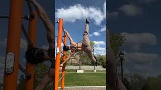 Calisthenics Girl Human Flag 