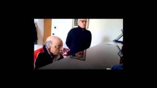 Io Te Vurria Vasà - Pianoforte: Il Maestro Tevere Viola (82) - Voce: Francesco Riccio (75)