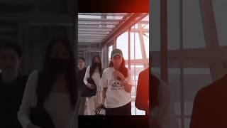 Kathryn travel abroad na mag-isa #kathrynbernardo #kathniel #kathden #showbiznews