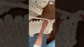 How to Hand Knit a Chunky Blanket 