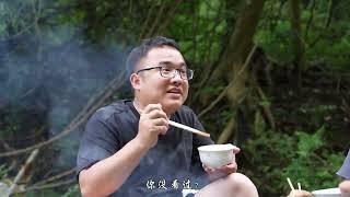 沐雨摘蓝莓，清甜润心间，今天的心情很凉爽