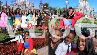 VLOGMAS DAY 1 | WE DRESSED UP AS DISNEY PRINCESSES & WENT TO DISNEY WORLD !