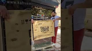 Dalla corte