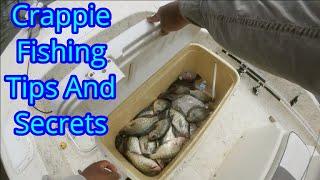 Crappie Fishing Tips | Tips To Find Crappie | Tips To Catch Crappie | Crappie Fishing With Jigs