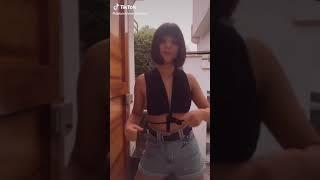 Tik Tok De Roxana Bailando - De Vuelta Al Barrio