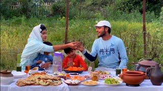 IFTAAR - Aloo Tandoori Kulcha and Amritsari Cholay !!  Our Iftar routine recipe II