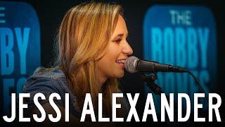 Jessi Alexander Helped Miley Cyrus Learn Guitar On Set Of "The Last Song"