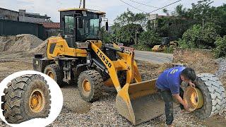 Rescue and repair excavator tires at construction sites: quickly and easily