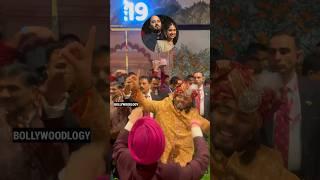 Arey baap re...Anant Ambani ne dance me saare Bollywood actors ko peeche chod diya| Honey Singh Song