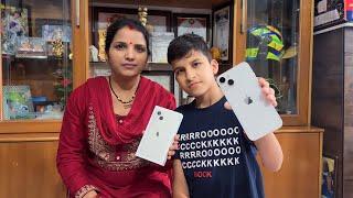 Piyush Gifted New Iphone To Mummy 