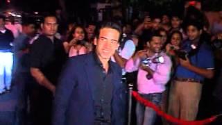 Saif Ali Khan And Kareena Kapoor's Sangeet Party - Celebrity News