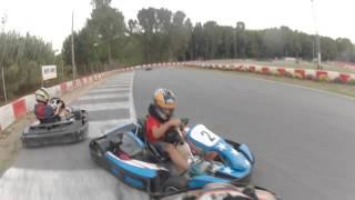 Tanda en los Karts De Cardedeu