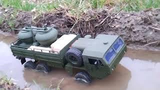 OSHKOSH 6x6 Cargo in Off Road .. Water and Mud Action..